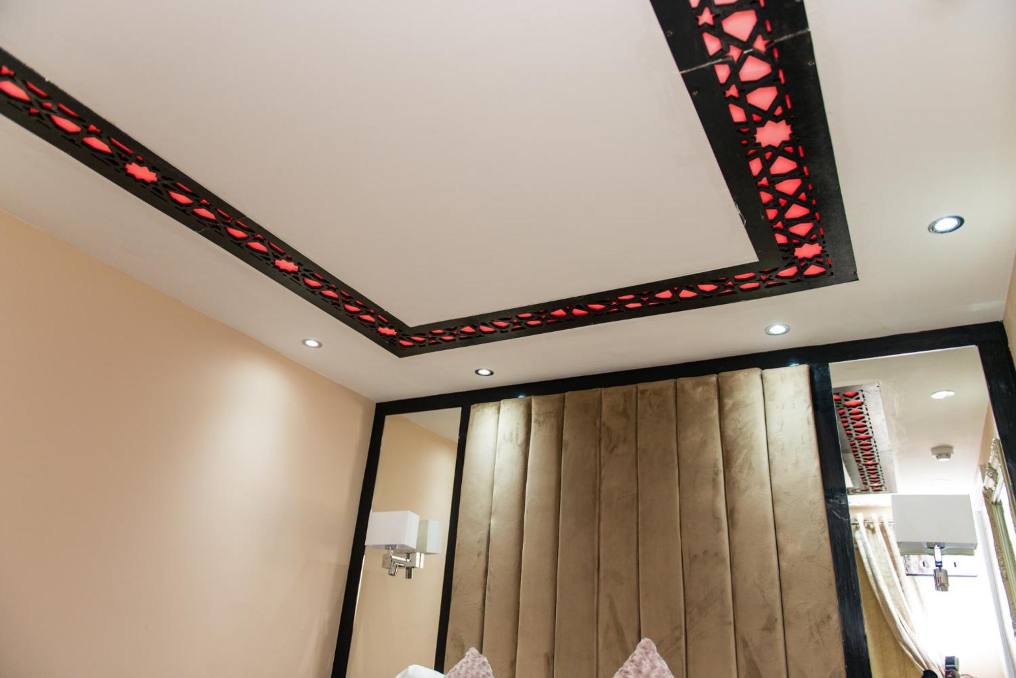 Aphrodite Suites Huddersfield Habitación foto